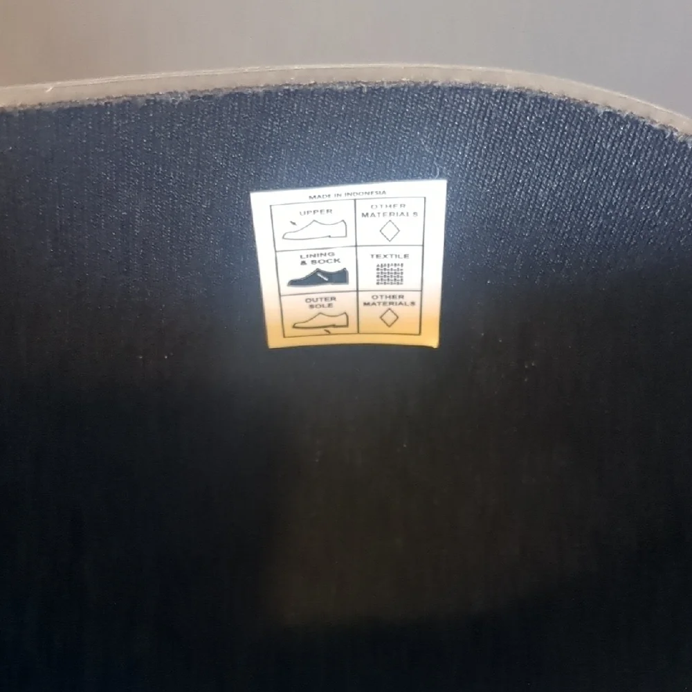 Hunter Black Tall Rain Boots - Picture 8 of 11